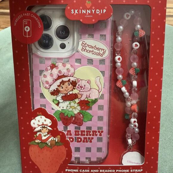 Strawberry Shortcake Cat SkinnyDip iPhone 13 / 14 Pro Max Case & Phone Strap NEW - Picture 1 of 4